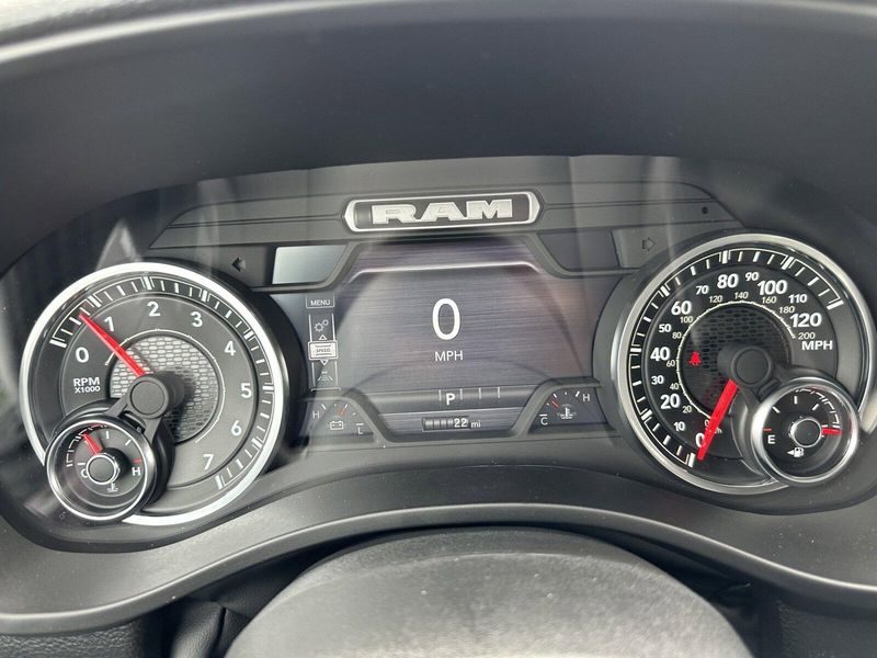 2025 RAM 1500 LaramieImage 19