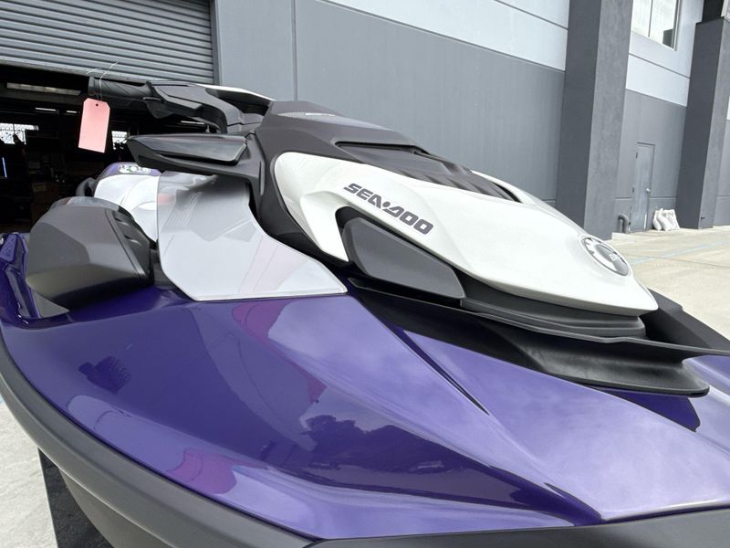 New 2025 Sea-Doo GTI SE 130 (SOUND SYSTEM) Image 11