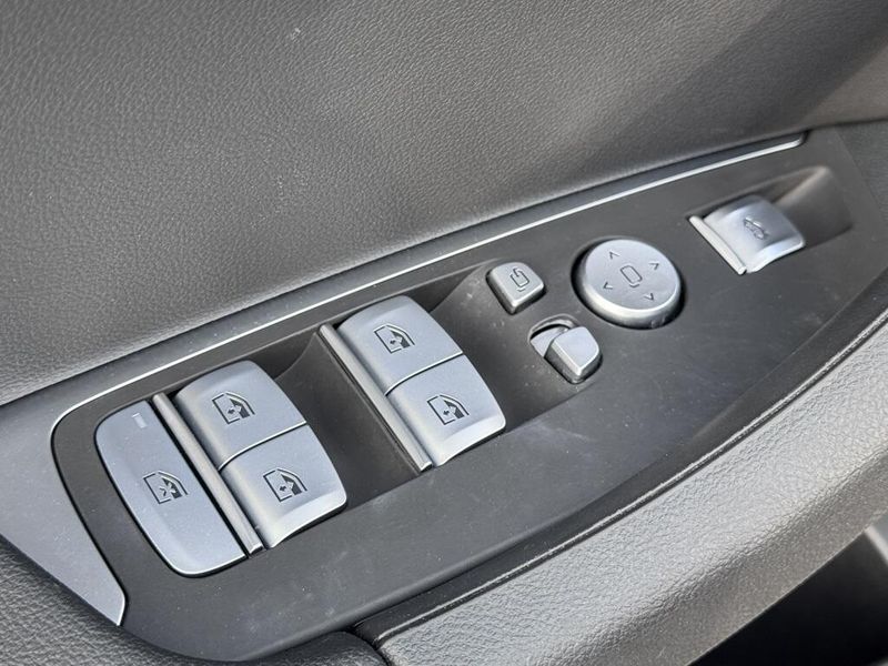 2024 BMW X3 sDrive30iImage 18