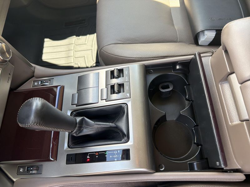 Used 2018 Lexus GX 460 PremiumImage 41