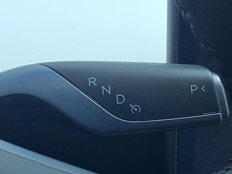 2021 Tesla Model Y Long RangeImage 23