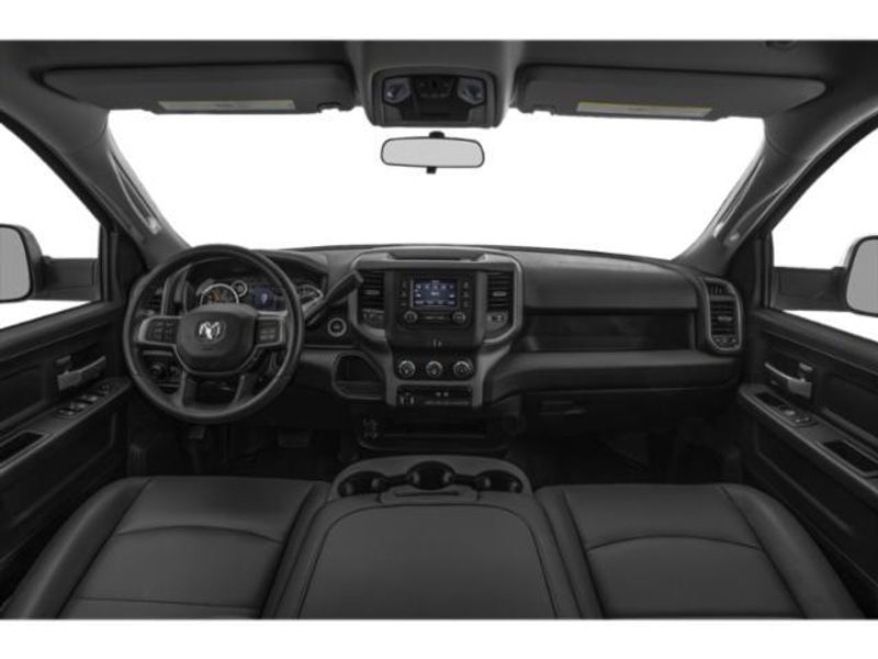 2022 RAM 2500 Tradesman Crew Cab 4x2 8