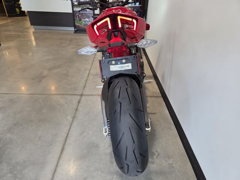 New 2025 Ducati Streetfighter V4 S 3G 