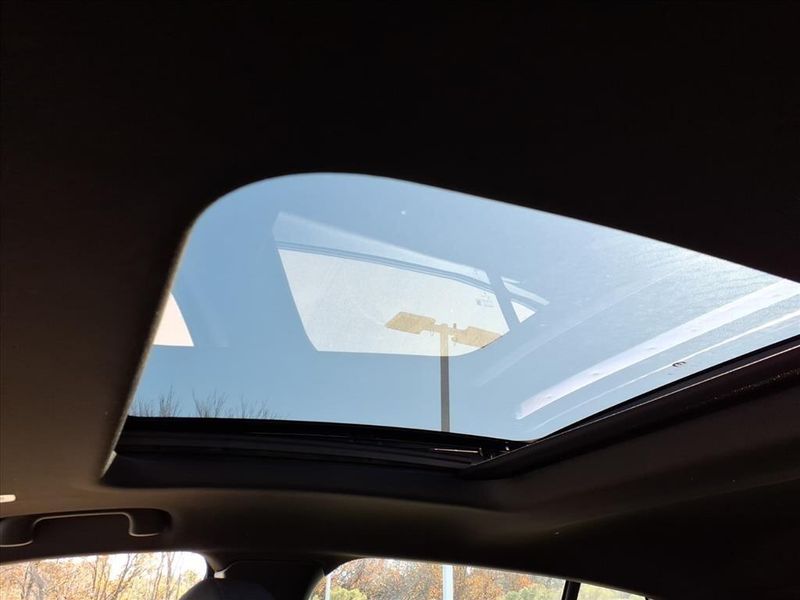 New 2026 Alfa Romeo Tonale Veloce AwdImage 13