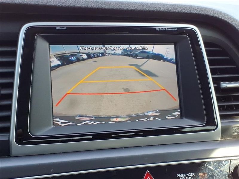 Used 2018 Hyundai Sonata LimitedImage 25