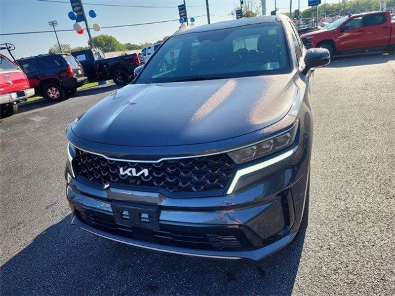 2022 Kia Sorento Plug-In Hybrid SX PrestigeImage 1
