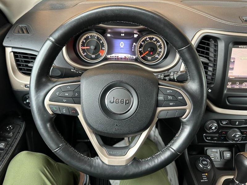 2015 Jeep Cherokee LimitedImage 2