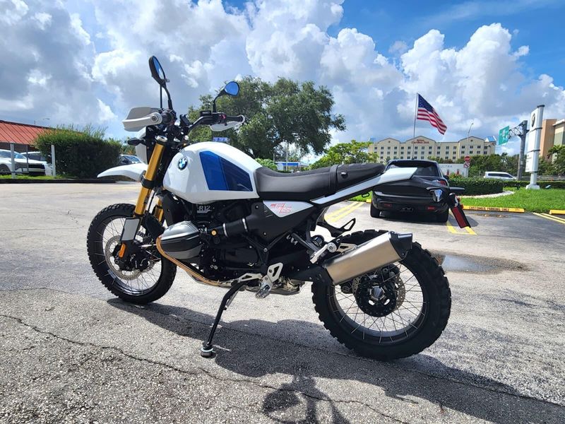 2026 BMW R 12 G/SImage 6
