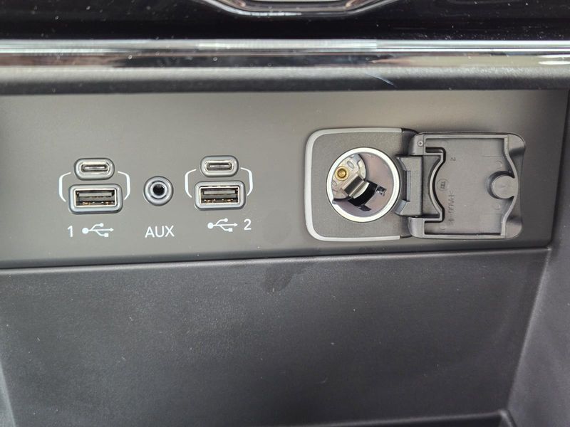 New 2026 Jeep Grand Cherokee L Limited 4x2