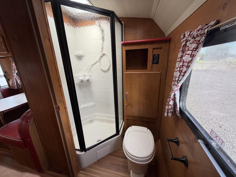 Used 2018 GULF STREAM 19RBS Image 7