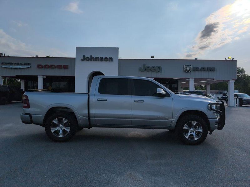 2022 RAM 1500 LaramieImage 8