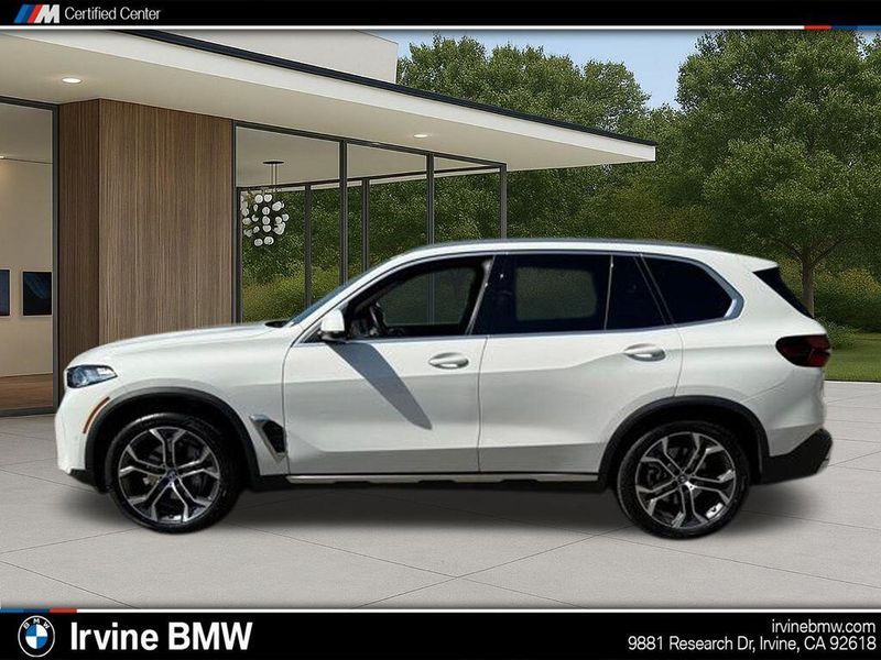 Used 2025 BMW X5 xDrive40iImage 13