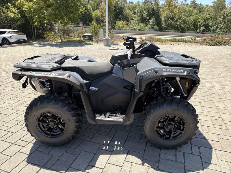 New 2026 Can-Am OUTLANDER DPS 850 Image 10
