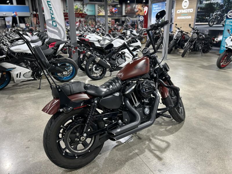 Used 2017 Harley-Davidson SPORTSTER IRON 883 Image 4