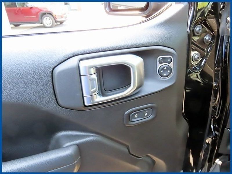 2023 Jeep Wrangler 4xE Base 4xeImage 13