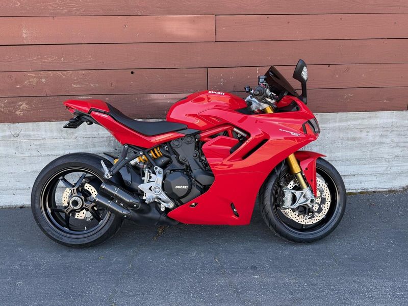 2023 Ducati SUPER SPORT S 