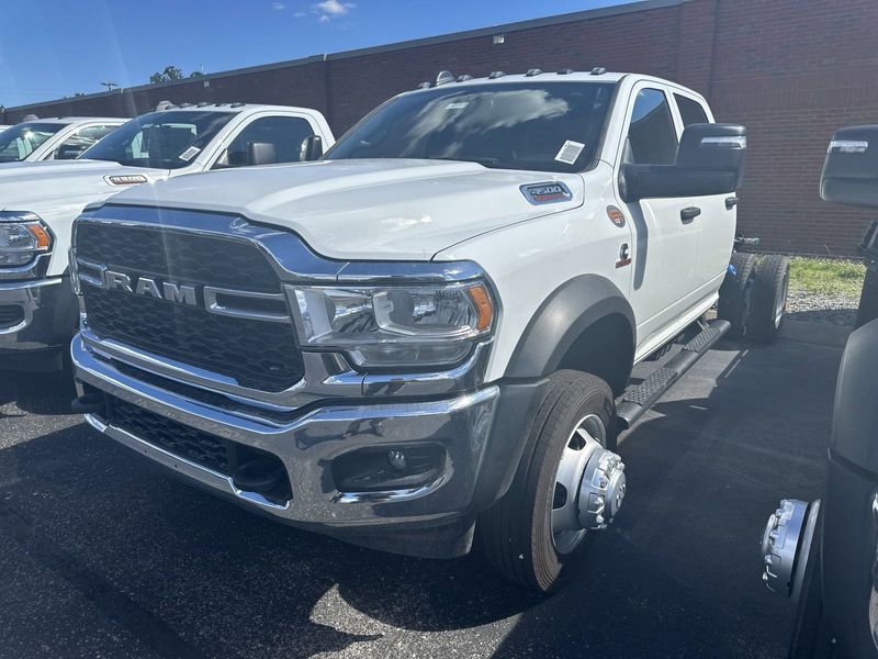 2024 RAM 4500 Tradesman Chassis Crew Cab 4x4 60