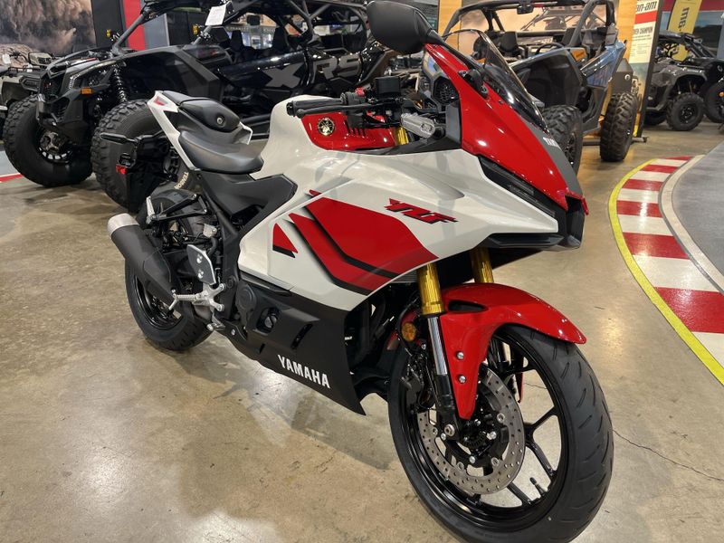 New 2026 Yamaha YZF-R3 ABS CA 70TH ANNIVERSARY EDITION Image 17