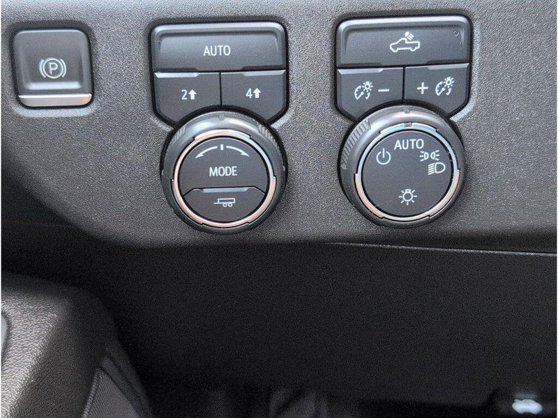 Used 2023 Chevrolet Silverado 1500 LTImage 28