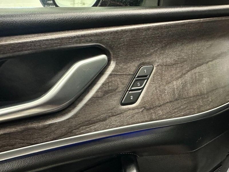 2021 Jeep Grand Cherokee L OverlandImage 20
