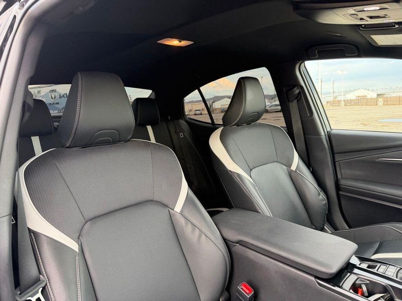 Used 2025 Toyota Camry SEImage 22