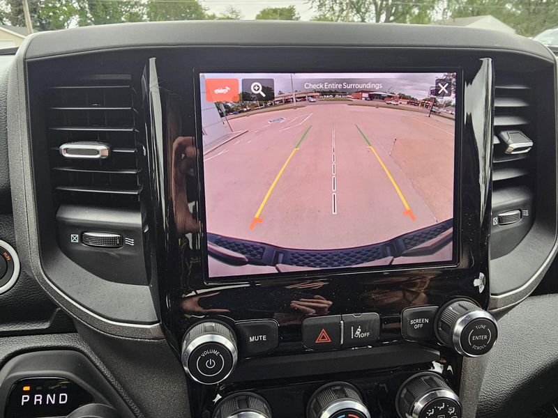2025 RAM 1500 TradesmanImage 24