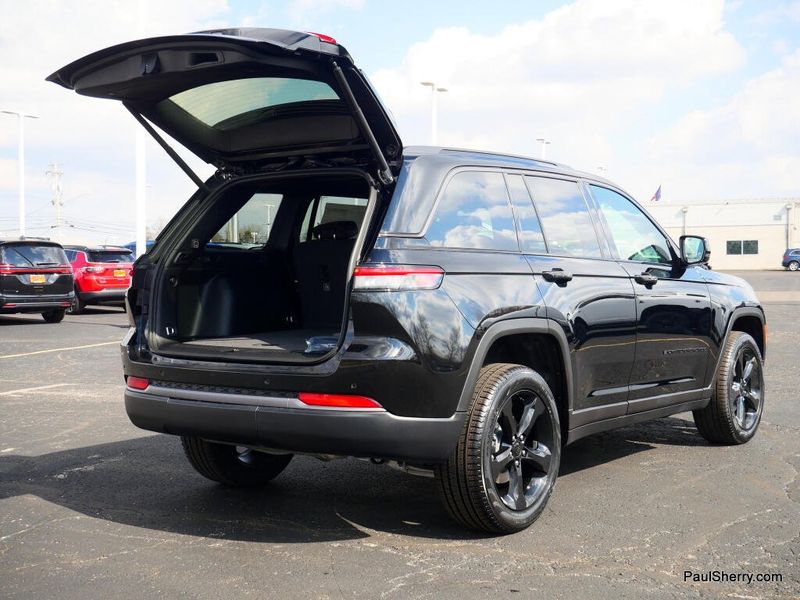 New 2026 Jeep Grand Cherokee Limited 4x4