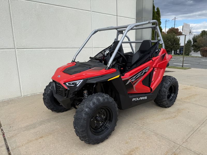 2026 Polaris RZR 200 EFIImage 1
