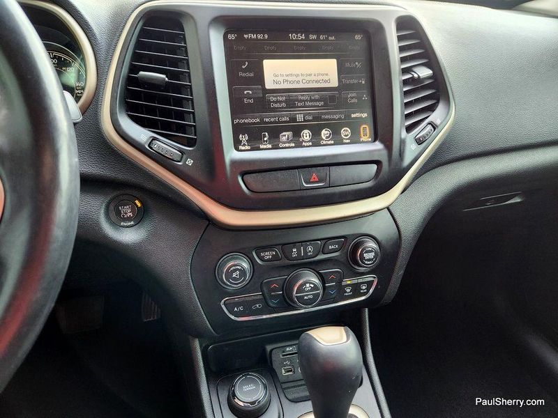 2016 Jeep Cherokee LimitedImage 23