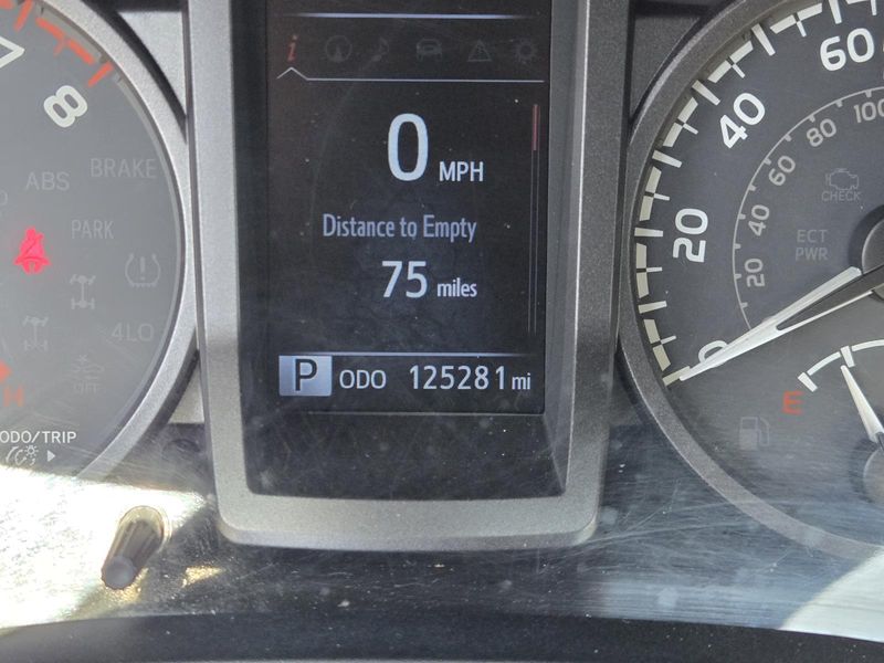 Used 2019 Toyota Tacoma TRD Off Road Double Cab 6' Bed V6 AT (Natl)