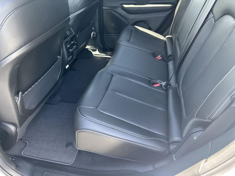 2025 Jeep Grand Cherokee Limited 4x4Image 15