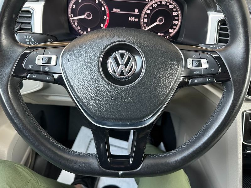2019 Volkswagen Atlas SELImage 3