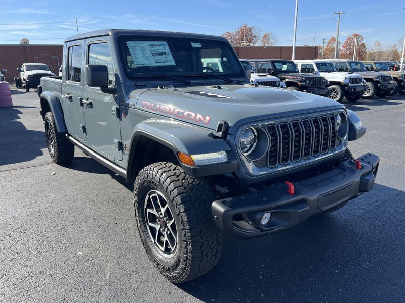 New 2025 Jeep Gladiator Rubicon X 4x4Image 3