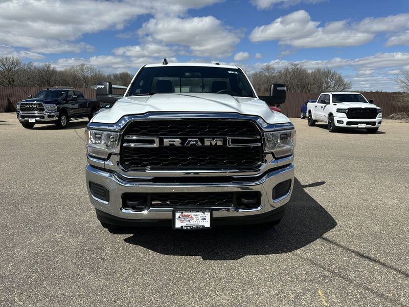 2024 RAM 3500 Tradesman Regular Cab 4x4 8