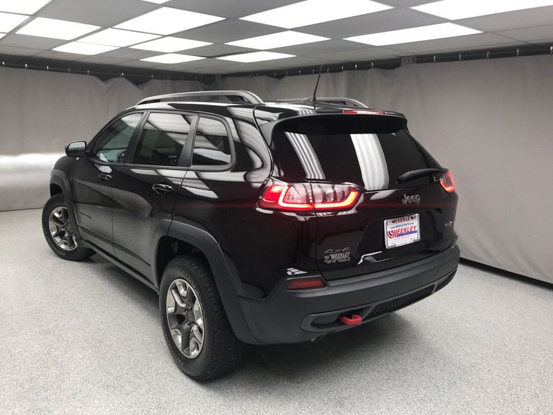 2019 Jeep Cherokee TrailhawkImage 12