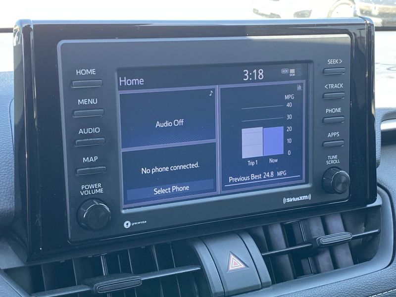 2021 Toyota RAV4 XLEImage 5