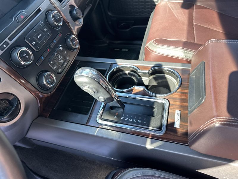 Used 2017 Ford Expedition PlatinumImage 36