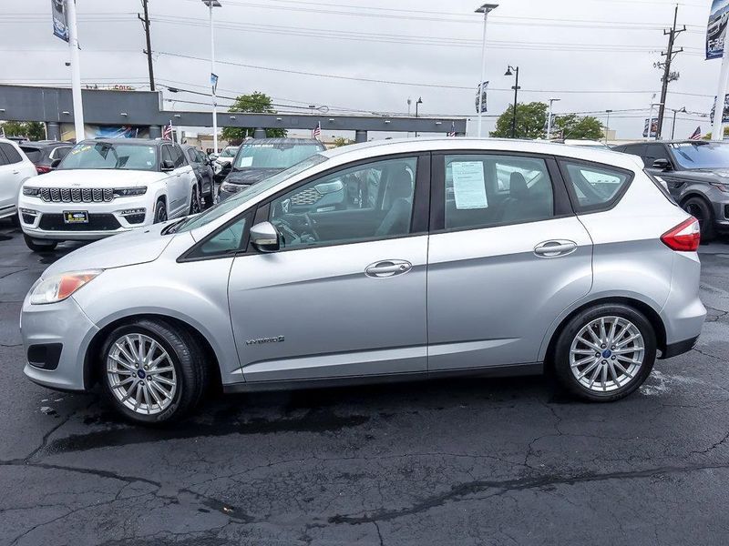 2015 Ford C-Max Hybrid SE photo 3