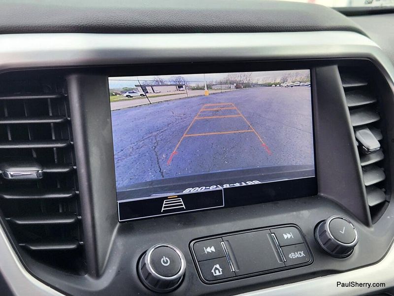 Used 2023 GMC Acadia SLE