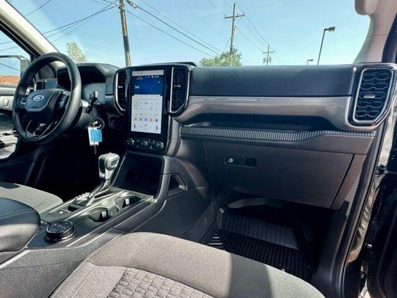 Used 2024 Ford Ranger XLTImage 13