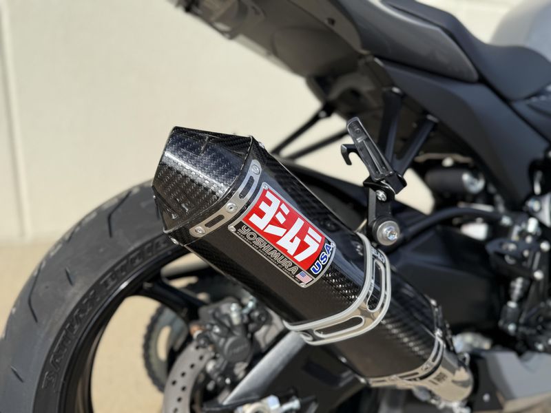 2025 Suzuki GSXR 600Image 4