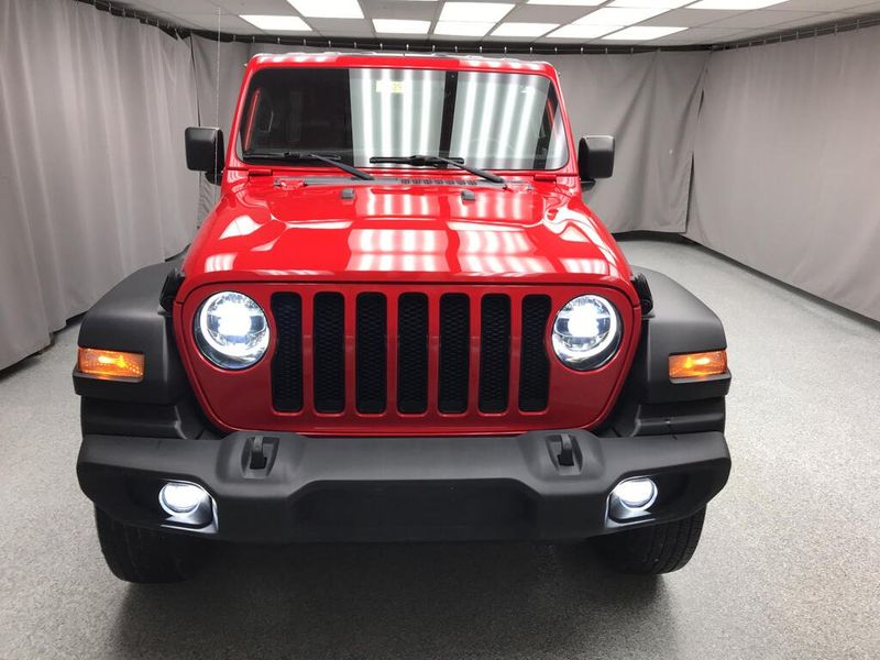 Used 2021 Jeep Wrangler Unlimited Sport AltitudeImage 6