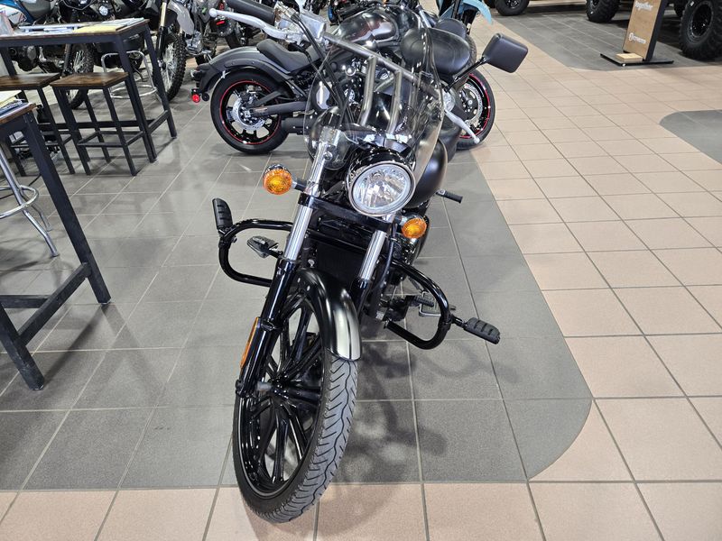 2010 Kawasaki VULCAN 900 CUSTOM BLACK Image 7