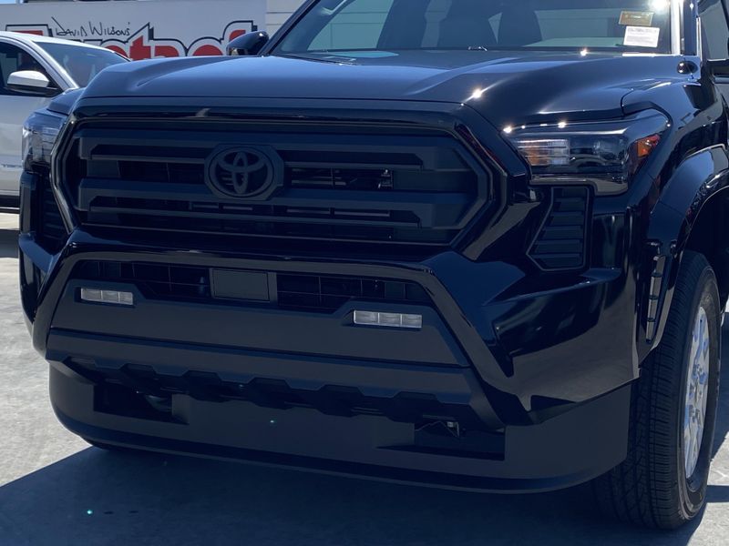 New 2025 Toyota Tacoma SR5Image 7