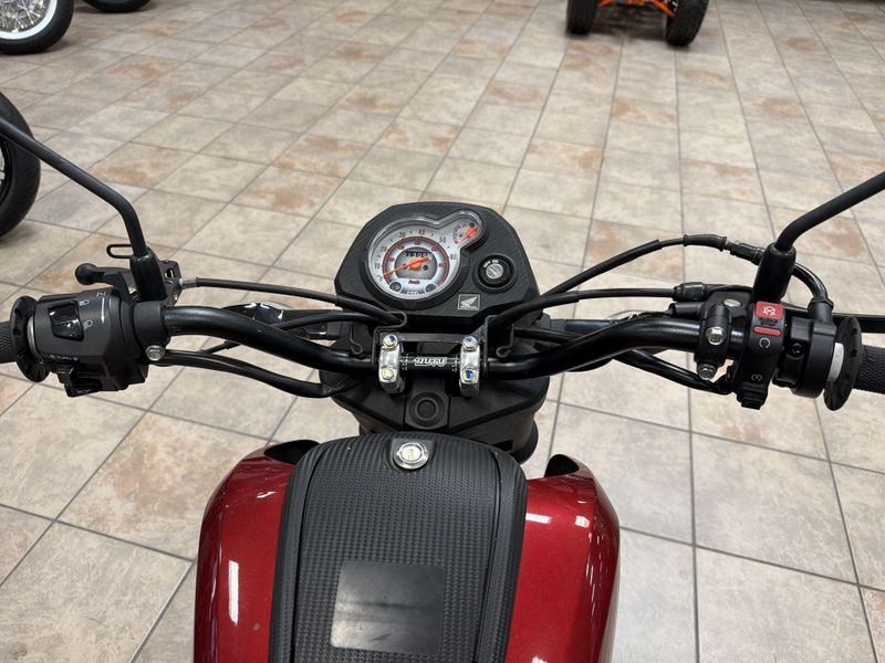 Used 2025 Honda Navi Image 24