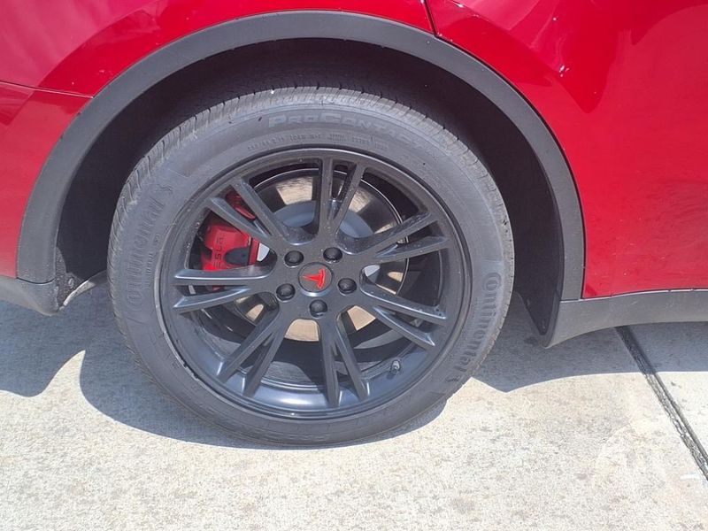 2023 Tesla Model Y Long RangeImage 6