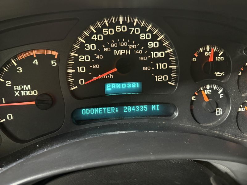 Used 2005 Chevrolet Silverado 2500HD LSImage 21