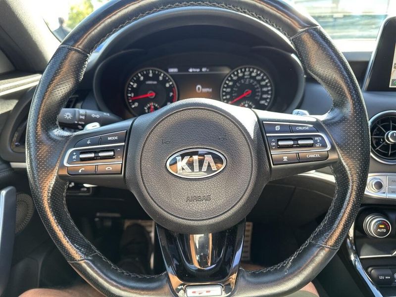 2020 Kia Stinger GT2 photo 38