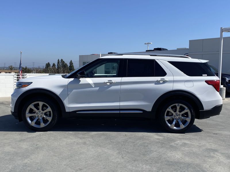 2020 Ford Explorer PlatinumImage 7