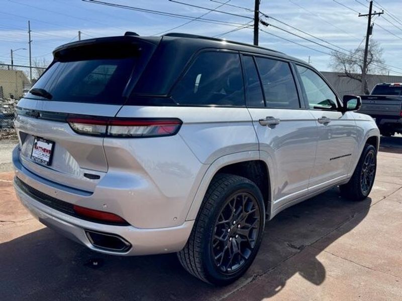 2025 Jeep Grand Cherokee Summit Reserve 4x4Image 5